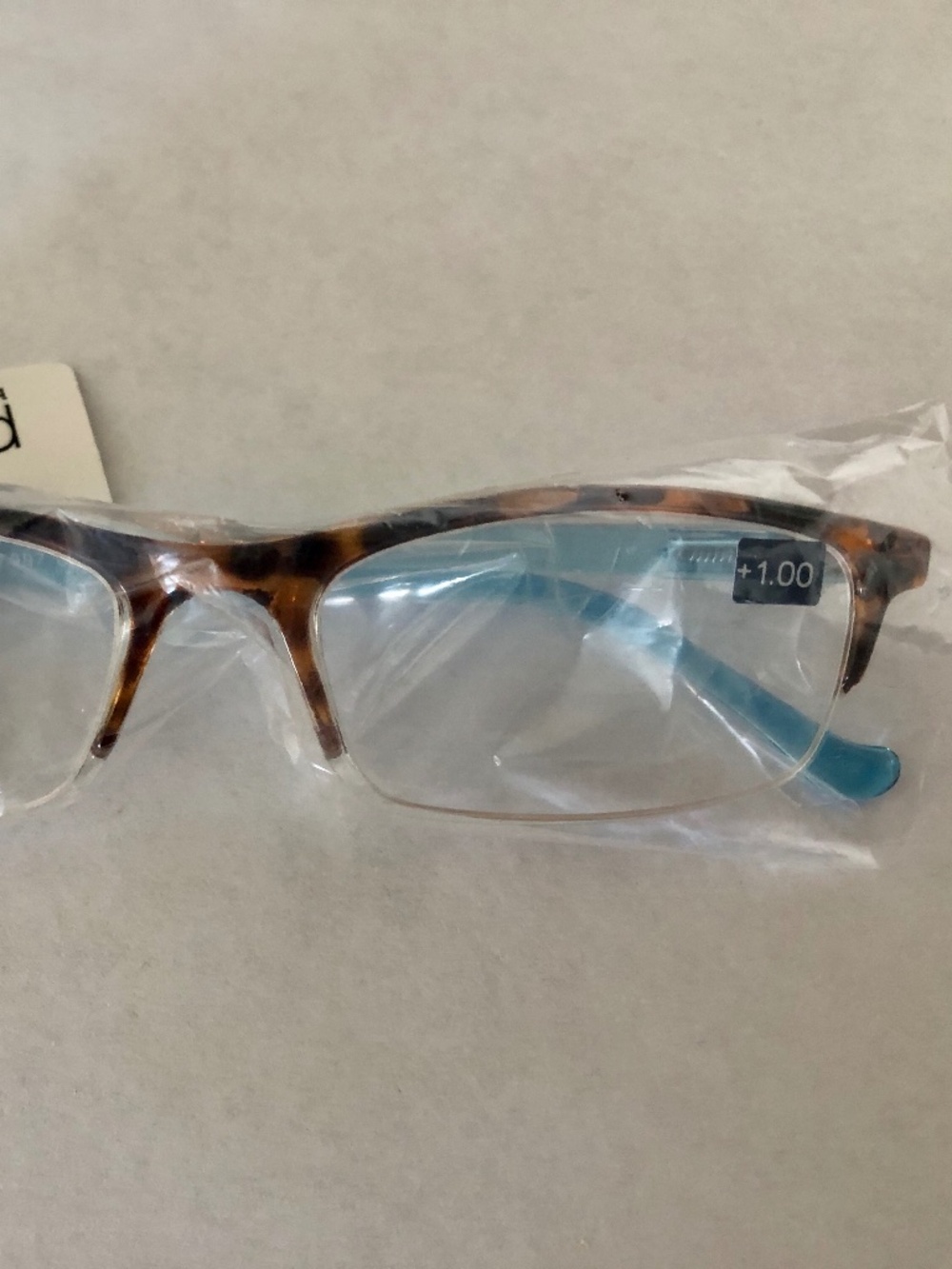 New Peepers Sunday Brunch Tortoise Reading Glasses with Light Blue Temples +1.00